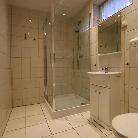 营地 自动露营公园 耶莱尼亚古拉