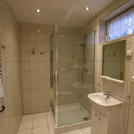 自动露营公园 耶莱尼亚古拉